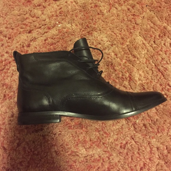 Zigisoho black boot