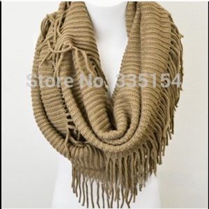 Infinity scarf
