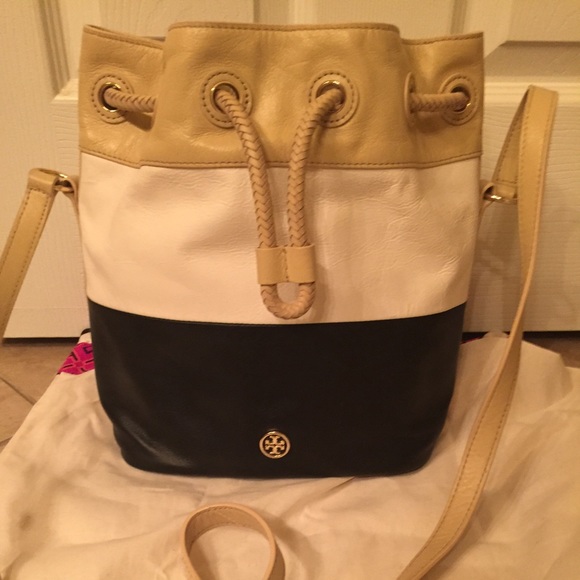 Authentic Tory Burch Bucket Purse