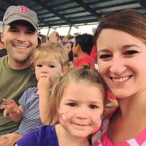 Meet your Posher, Valerie