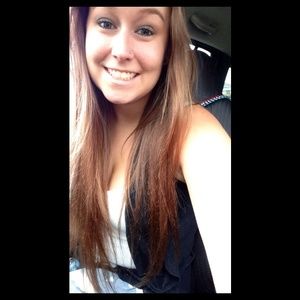 Meet your Posher, Deanna