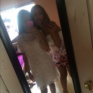 Meet your Posher, Maira