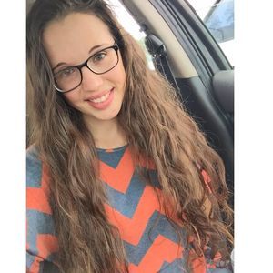 Meet your Posher, Nina