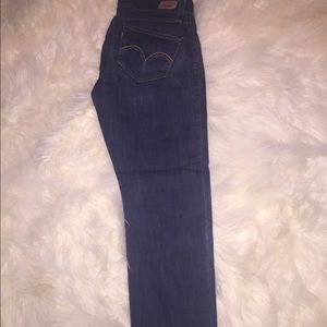 Boot cut Levi jeans!