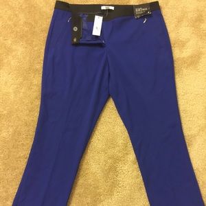 New York & Company Crop Pants Size 8, never worn!