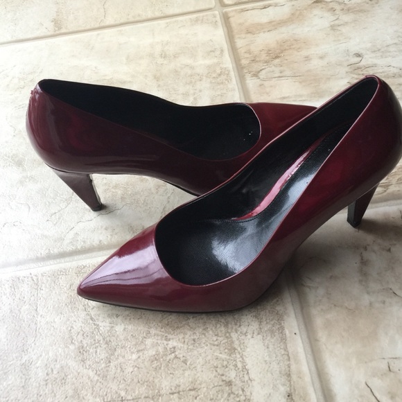 Burgundy heels loft 7 leather