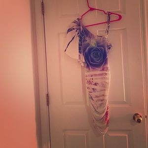 Multicolor One-sleeve Dress