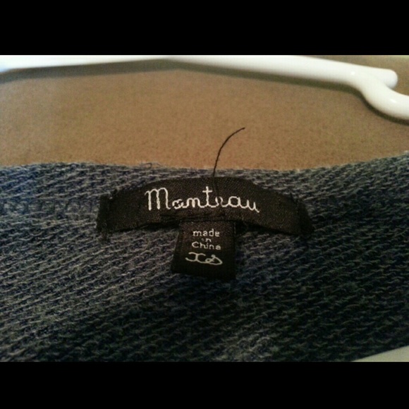 Cute crocheted top - Picture 3 of 3