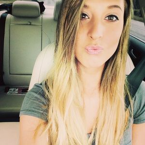 Meet your Posher, Brianna