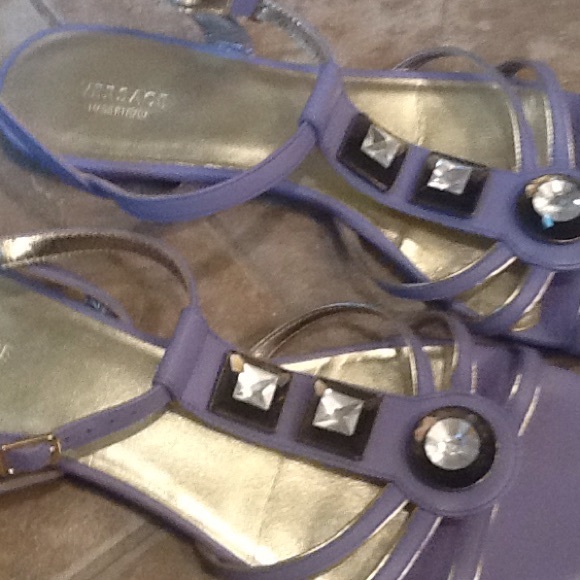 Versace Sandals. SOLD - Picture 2 of 3