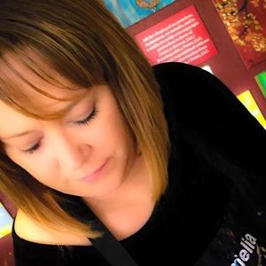 Meet your Posher, Amelia