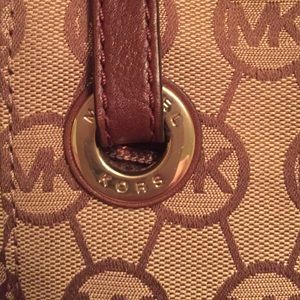 MK purse