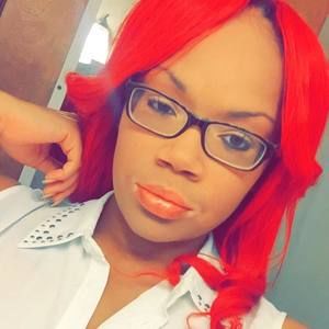 Meet your Posher, Simone