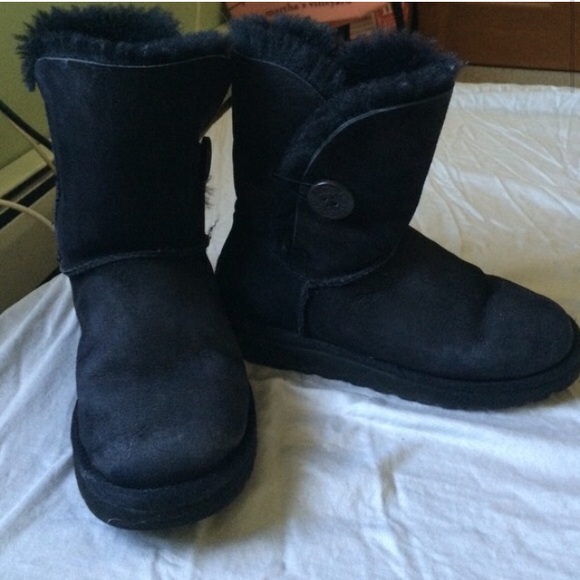 Black Bailey Button UGG Boots
