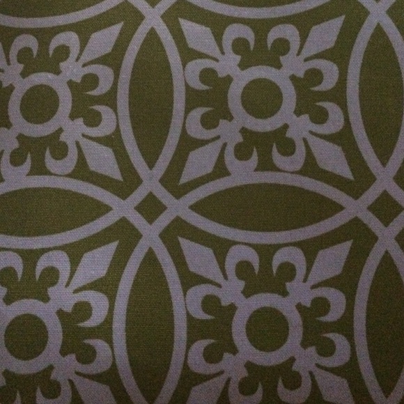 Meet your Posher, Vicky