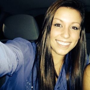 Meet your Posher, Alyssa