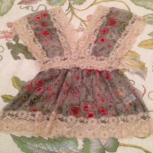 Boho style sheer floral & lace blouse