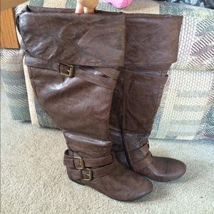 Dark brown Nature Breeze boots - size 9