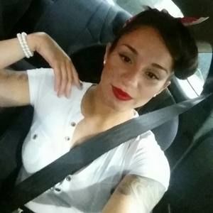 Meet your Posher, Melissa