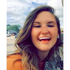 Meet your Posher, Bailey