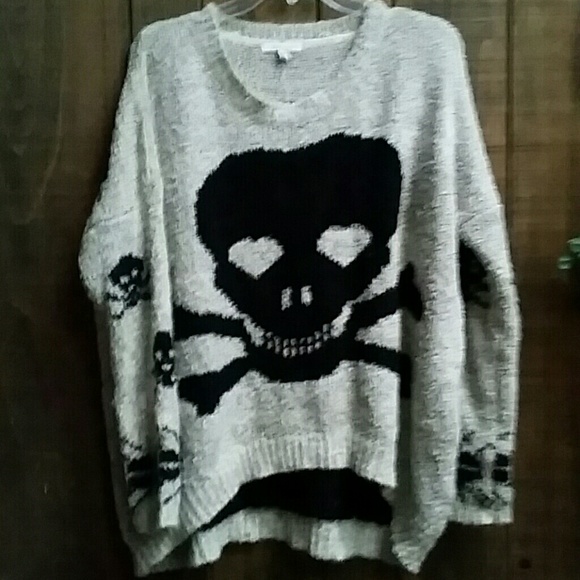 Light Grey Sweater with Skull Print S/M NWOT