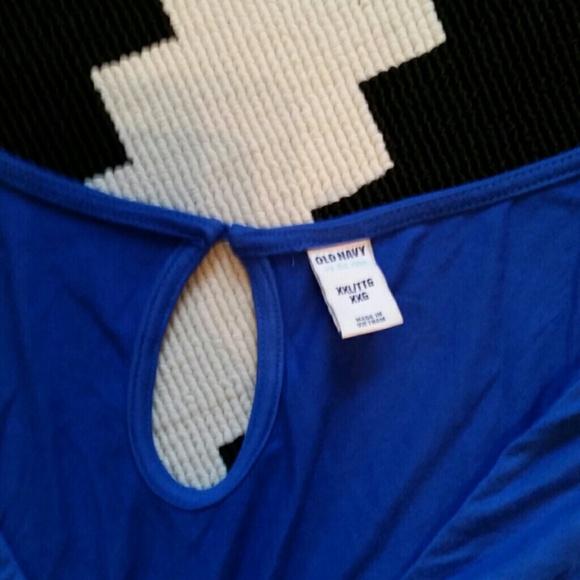 Sleeveless dress - Picture 3 of 4