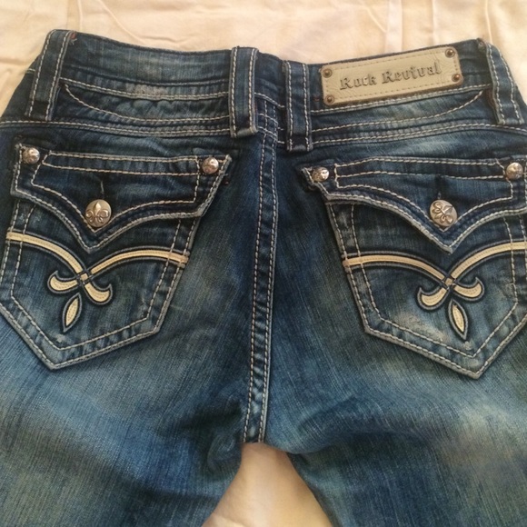 Jeans - Picture 3 of 3