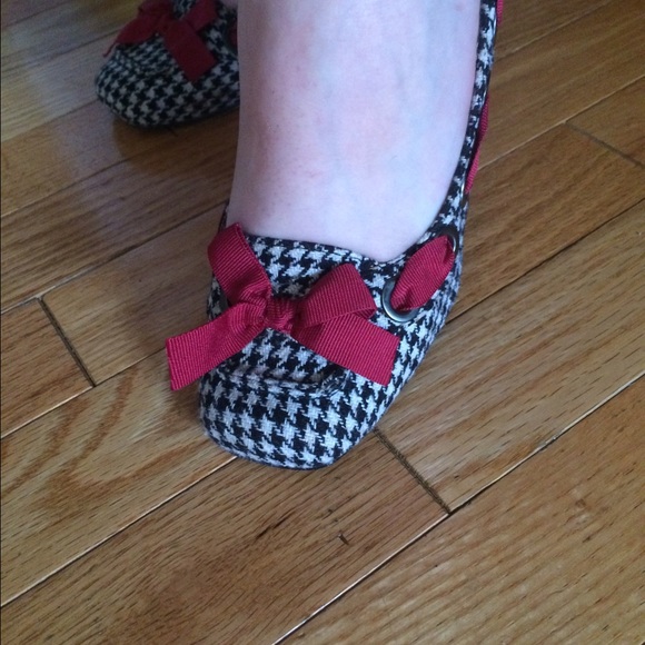 SOLD. - Picture 3 of 4