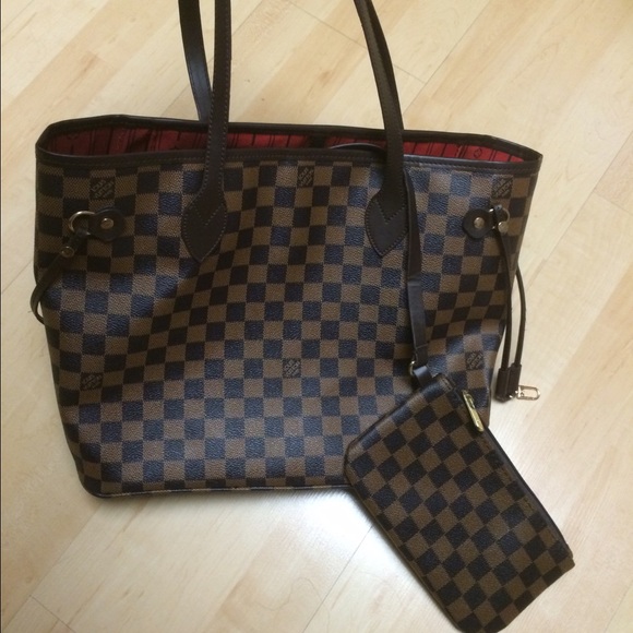 LV Neverfull Damier Purse (mm sized)