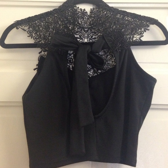 High Neck Embroidered Crop Top - Picture 3 of 3