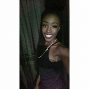 Meet your Posher, Capri