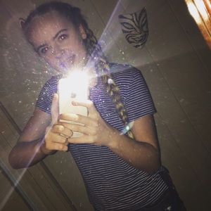 Meet your Posher, Delainey