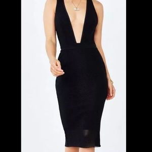 Bec & Bridge noir deep-v midi dress size 4