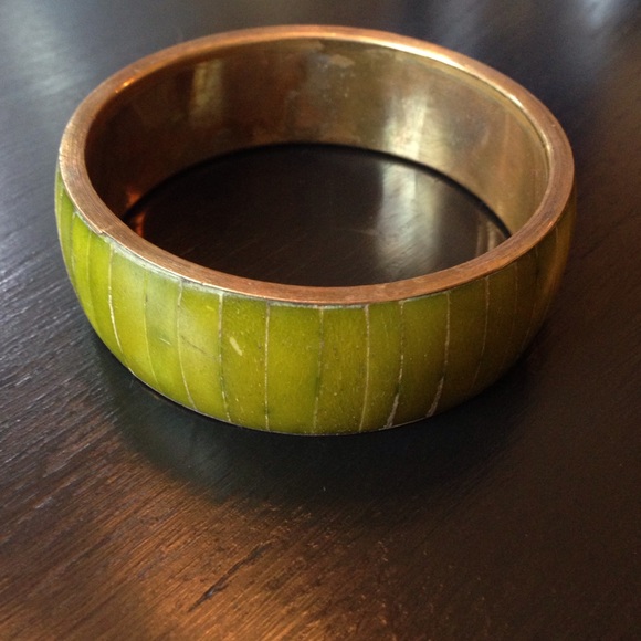 Green Bangle - Picture 1 of 4
