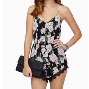 Tobi floral romper