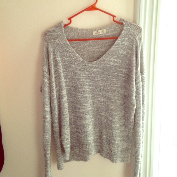 Hollister sweater