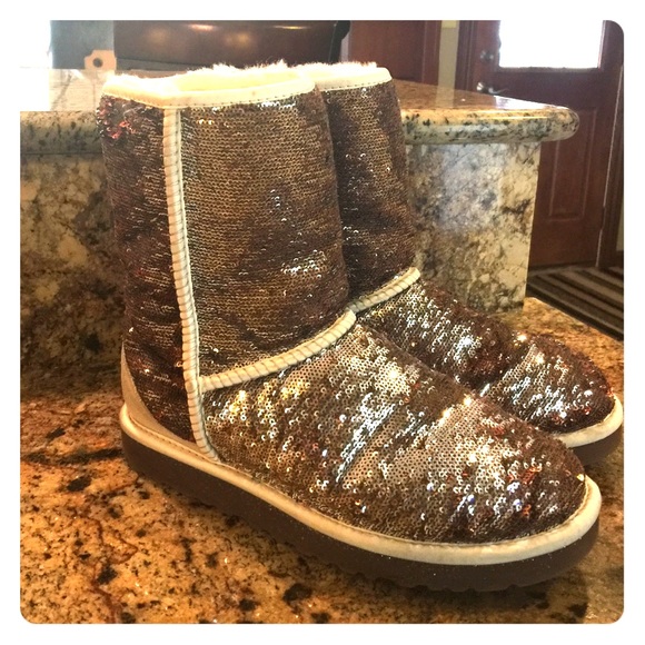 UGG Shoes - Ugg Classic Short Sparkles