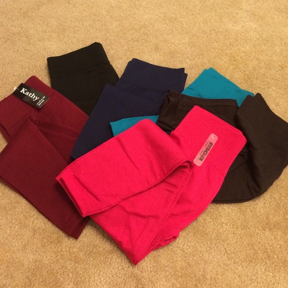 Bundle of NEW Fleece lined LEGGINGS!