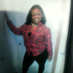 Meet your Posher, Kevina