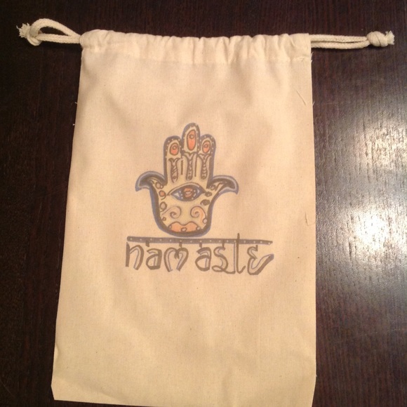 โก๏ธ๐ WELCOME TO 2ND BOHO CLOSET ๐โก๏ธ - Picture 8 of 16