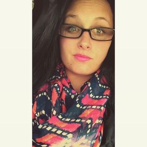 Meet your Posher, Amber