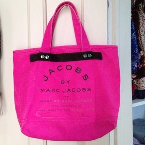 ✨MARC JACOBS Tote