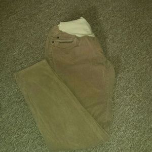 Skinny cargo maternity pants