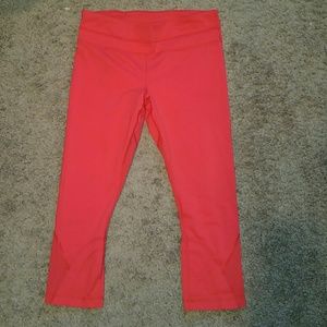 Lululemon capris