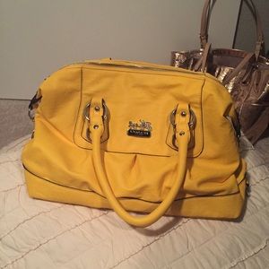 ON HOLD Non authentic - New