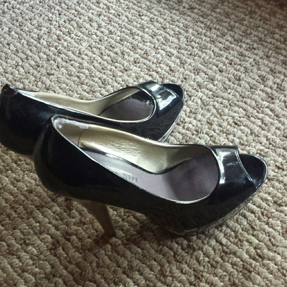 Shoes - Picture 2 of 2