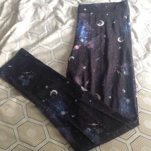 High-Waisted space leggings