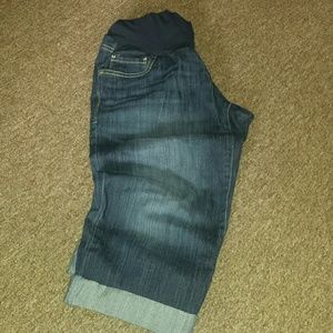 Maternity jean capri