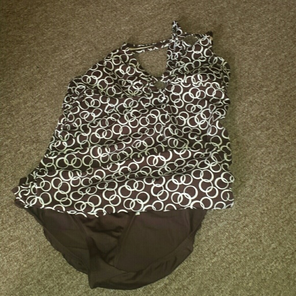 Maternity bathing suit