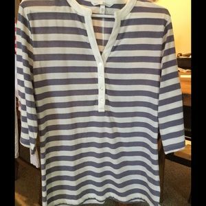 Striped VICTORIA'S SECRET V-neck NEVER WORN Sz LG